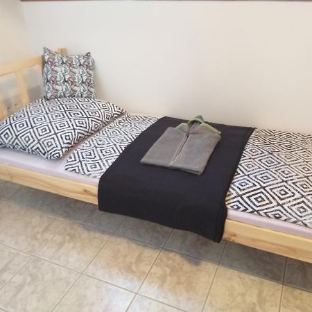 אפרטהוטל קסזטלי Azure House מראה חיצוני תמונה