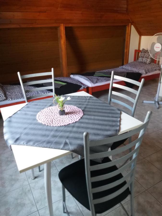 אפרטהוטל קסזטלי Azure House מראה חיצוני תמונה
