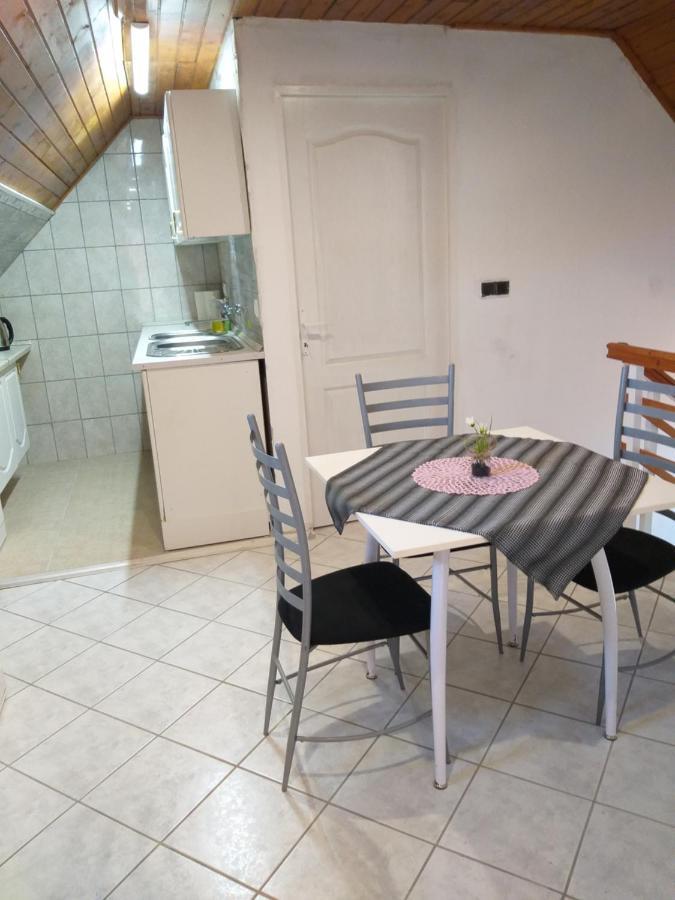 אפרטהוטל קסזטלי Azure House מראה חיצוני תמונה