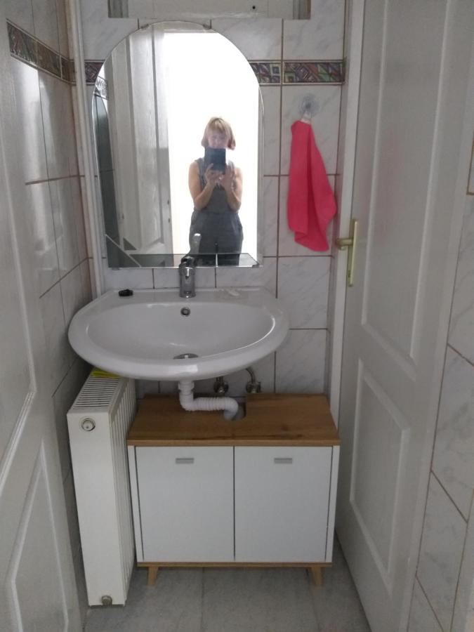 אפרטהוטל קסזטלי Azure House מראה חיצוני תמונה