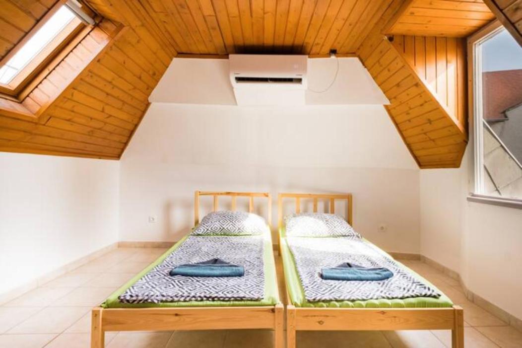 אפרטהוטל קסזטלי Azure House מראה חיצוני תמונה