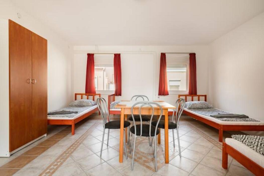 אפרטהוטל קסזטלי Azure House מראה חיצוני תמונה